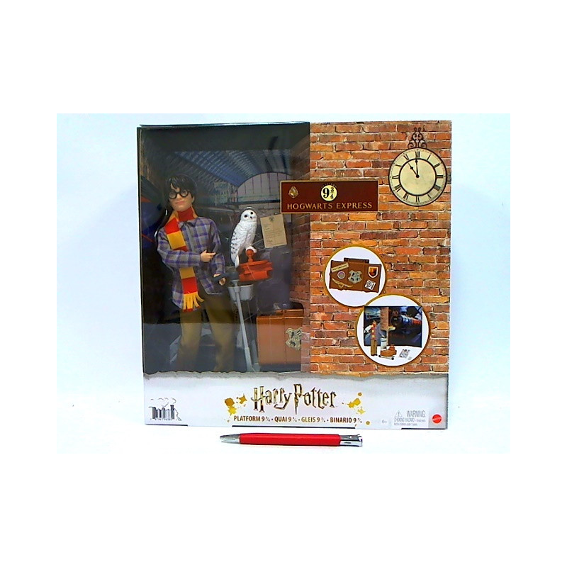  Harry Potter Peron 9i3/4 zest z lalką GXW31