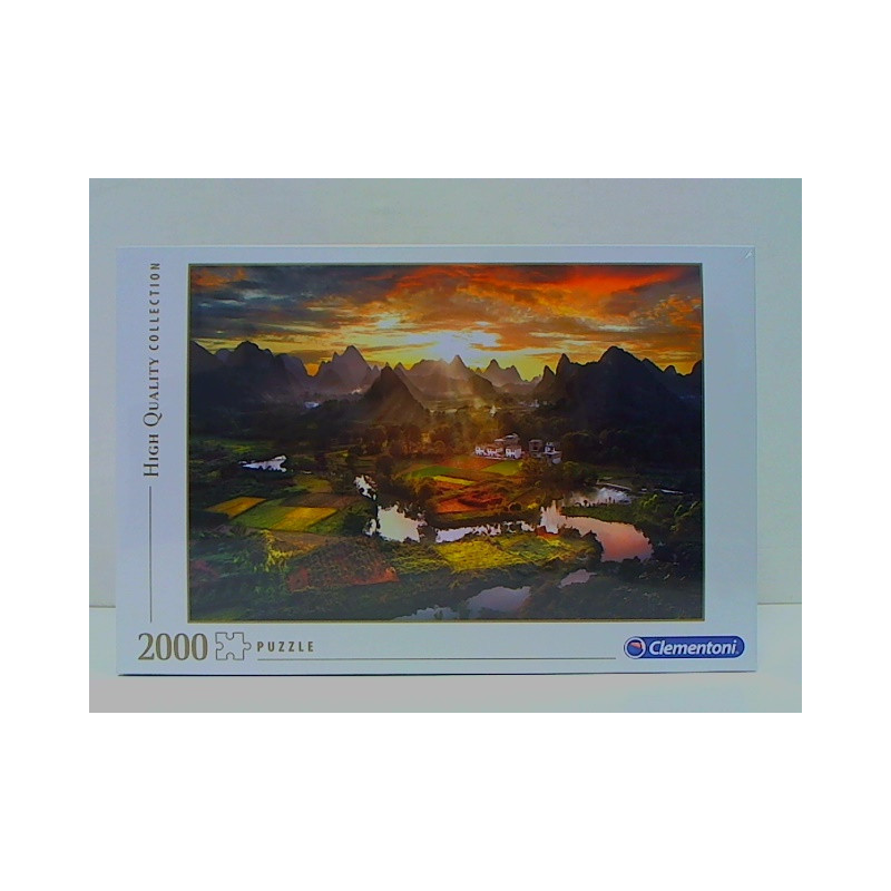 CLE puzzle 2000 HQ View Of China 32564