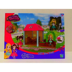  Domek z laleczką 7124681 