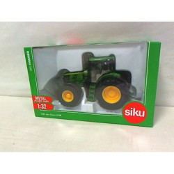 SIKU FARMER John Deere 6210R 3282