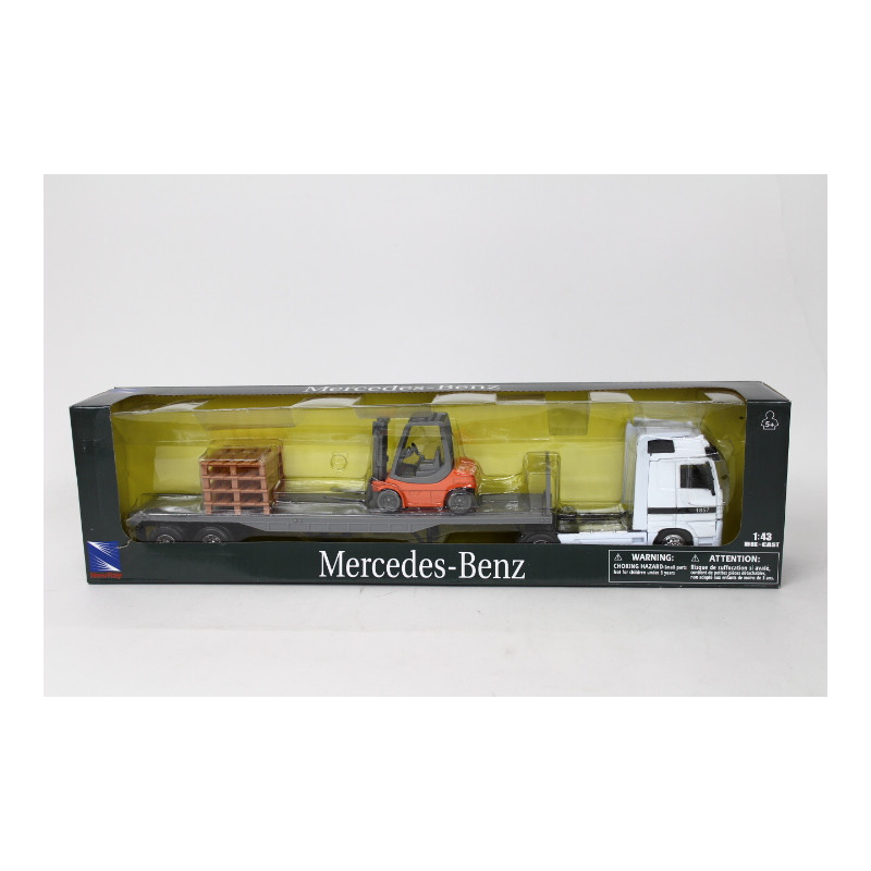 Truck laweta 1:43 Mercedes 57654