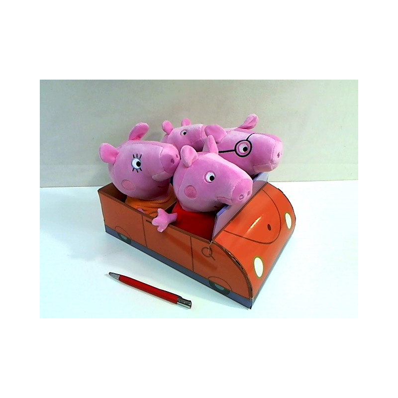  PEPPA Świnka z rodzinką w aucie 926-1006