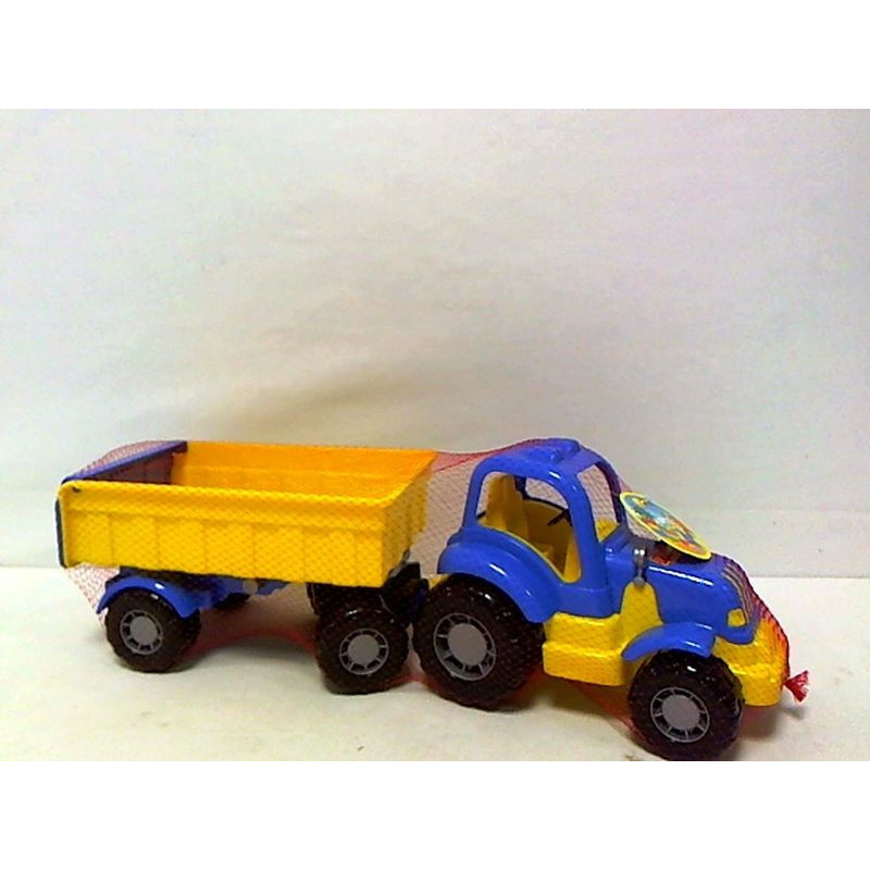 Siłacz traktor z przyczepą nr1 44952