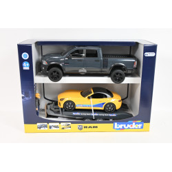 BRUDER Dodge RAM 2500+laweta+auto Rac.Team 02504