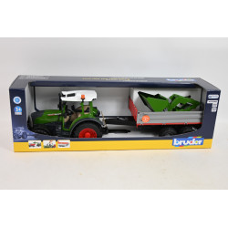 BRUDER Fendt Vario 211 ład.czoł+srebr.przycz 02182