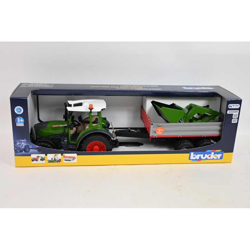 BRUDER Fendt Vario 211 ład.czoł+srebr.przycz 02182