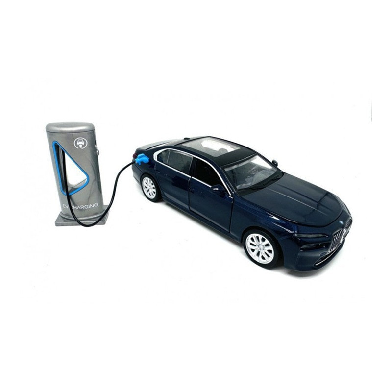 MSZ elektr.model BMW I7 niebieski 00850